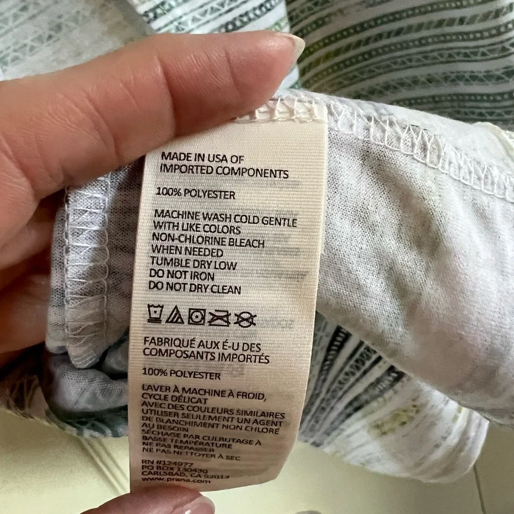 NWT DKNY Cardigan Sweater - Open Lace Front Bolero Black Womens - Large. - Picture 2 of 9